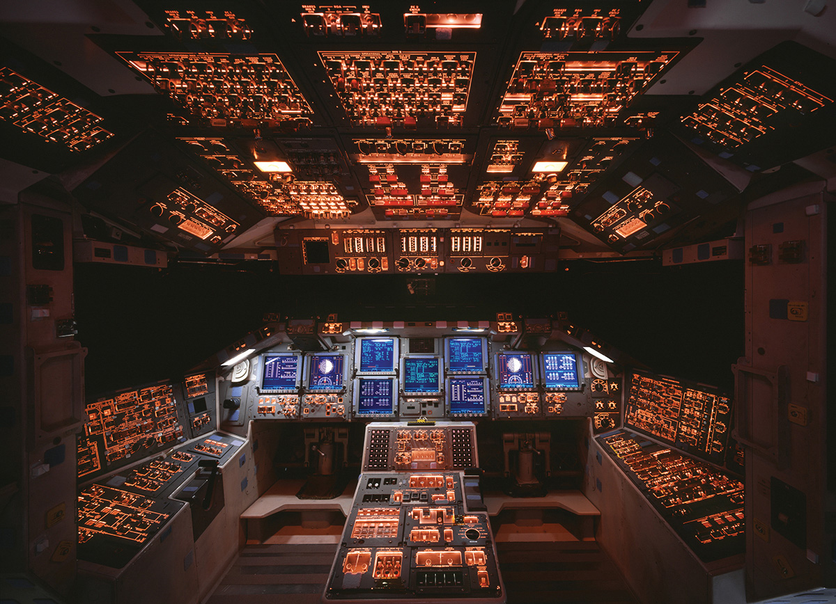 Space Shuttle Cockpit - Image 3