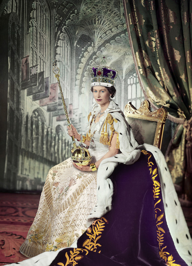 Queen Elizabeth II - Image 6