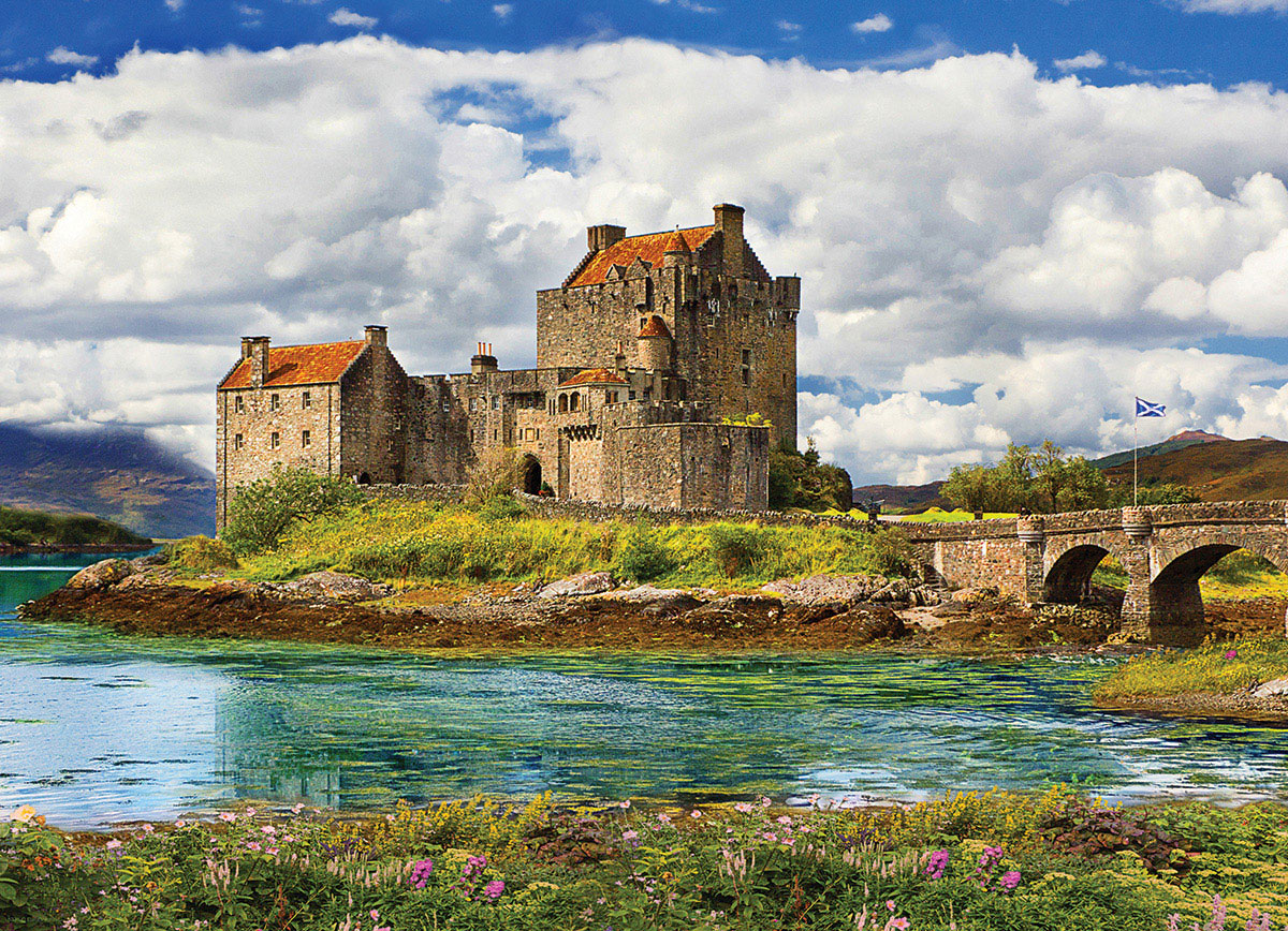 Eilean Donan Castle - Scotland - Image 4