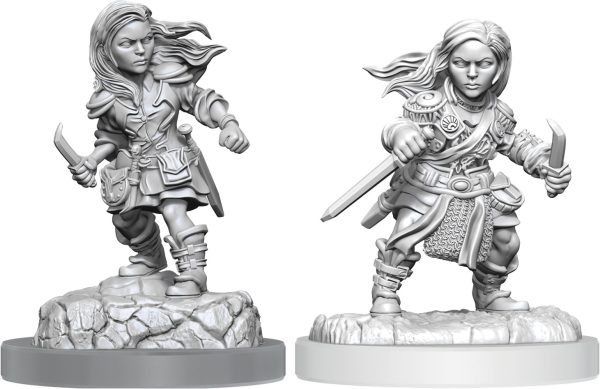 Dungeons & Dragons&colon; Nolzur&apos;s Marvelous Unpainted Miniatures - W20 Halfling Rogue Female - Image 2