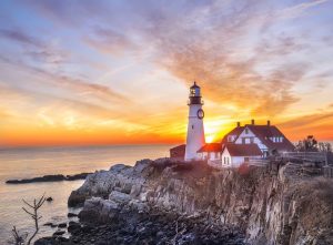Morning Maine Lighthouse - 500 Pc Puzzle in Modular Box